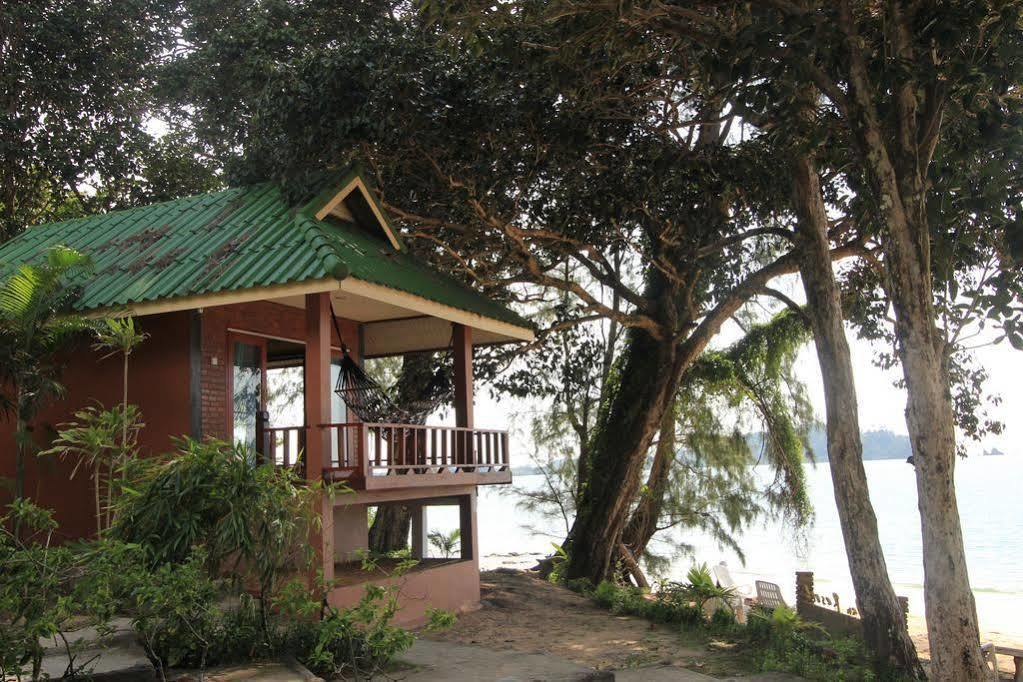 Chomjan Resort Koh Phayam Eksteriør bilde