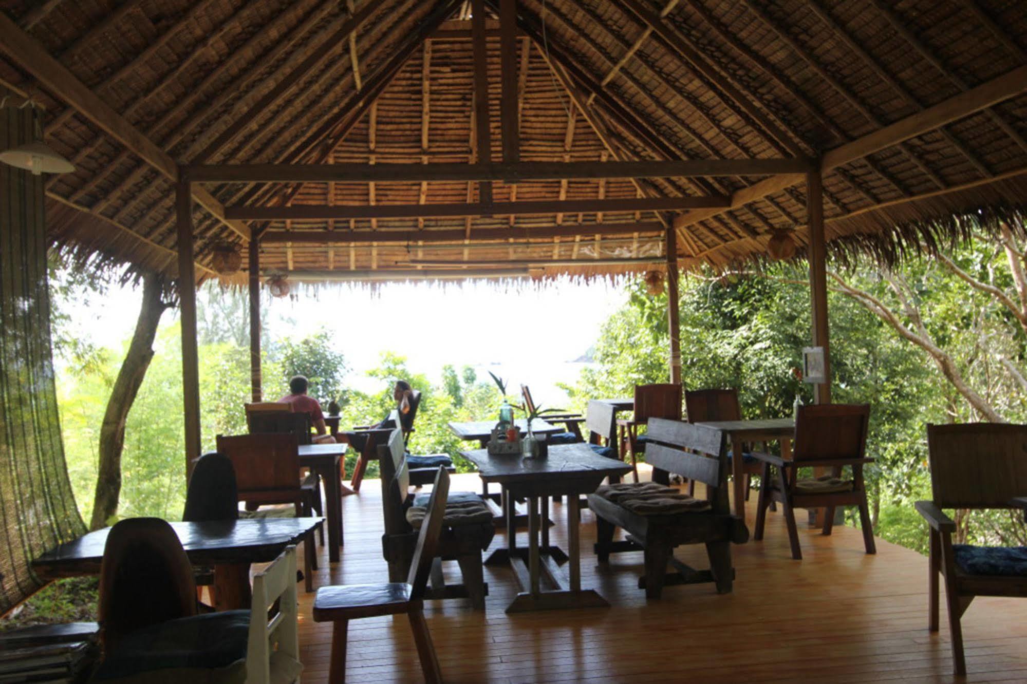Chomjan Resort Koh Phayam Eksteriør bilde