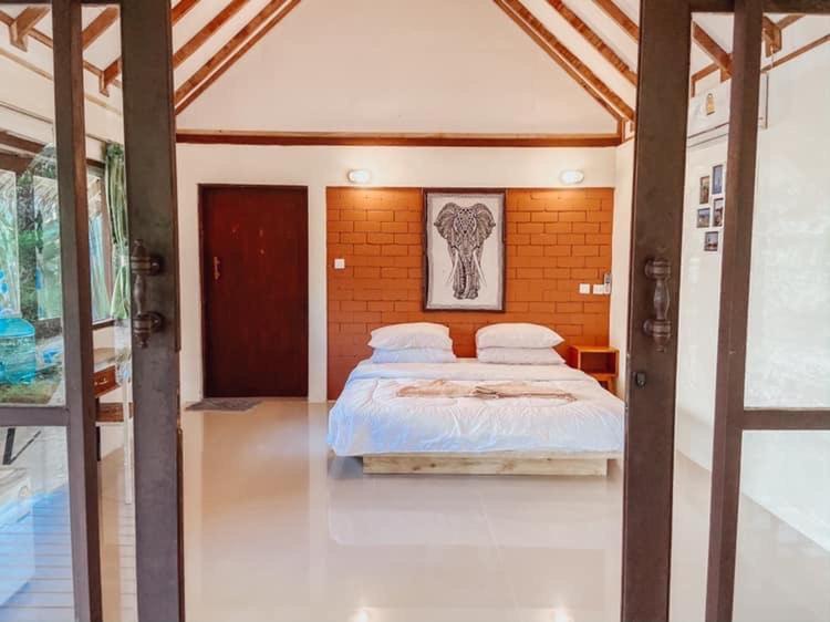 Chomjan Resort Koh Phayam Eksteriør bilde